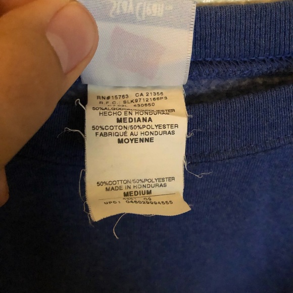 Hanes Sweatshirt - Picture 4 of 4